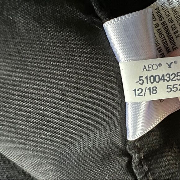 American Eagle button front denim mini skirt - Picture 4 of 5